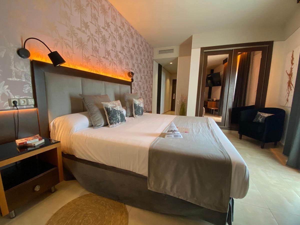 On Aleta Room Designed For Adults Almuñécar Exteriér fotografie